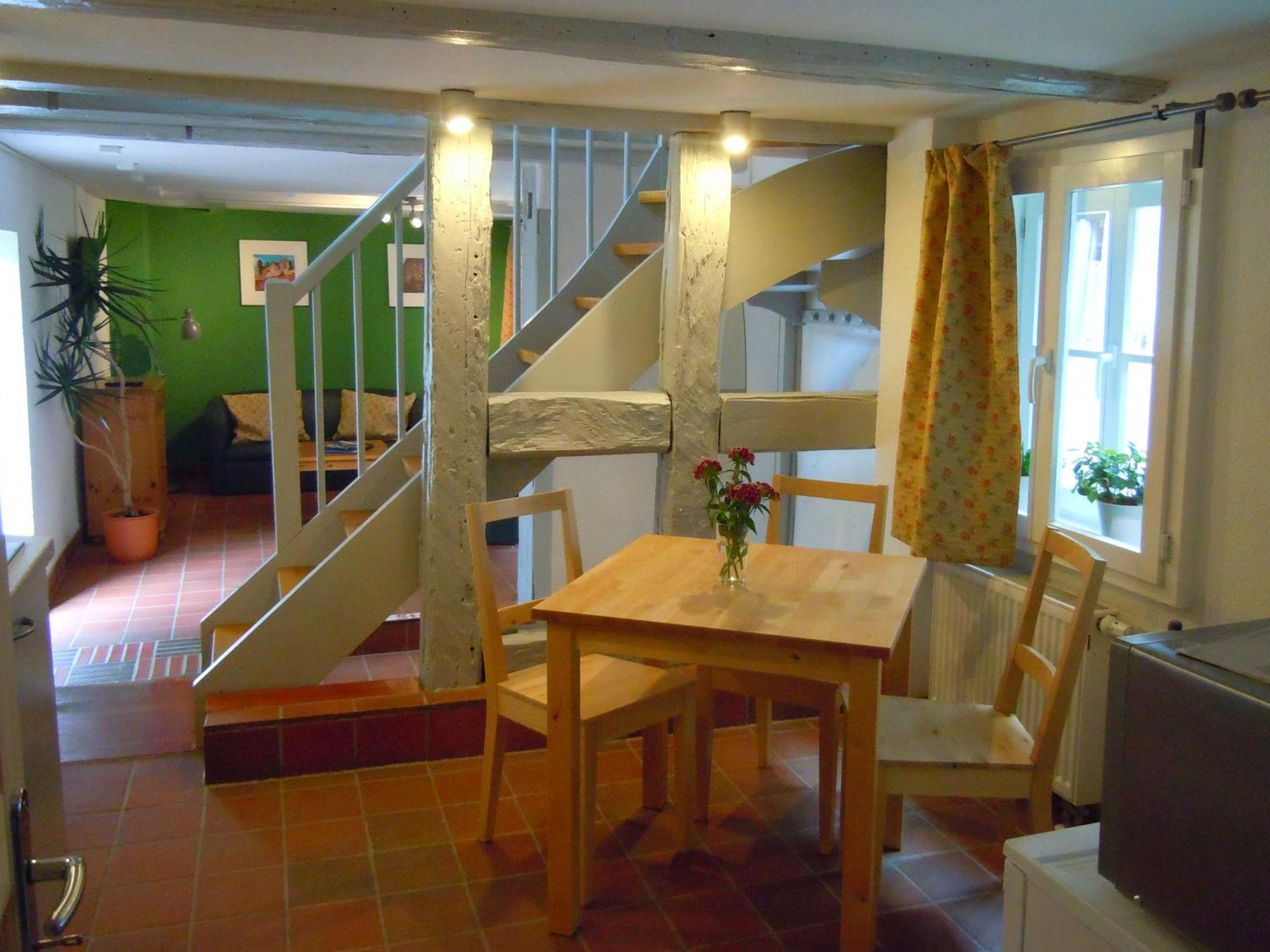 Fachwerkhotel - Ferienhaeuser Vorhof Zur Hoelle Quedlinburg Kamer foto
