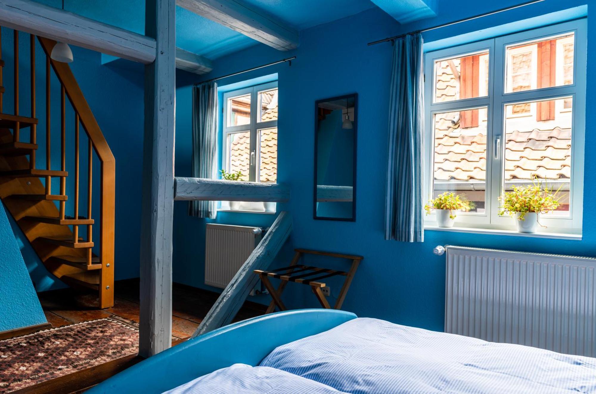 Fachwerkhotel - Ferienhaeuser Vorhof Zur Hoelle Quedlinburg Buitenkant foto