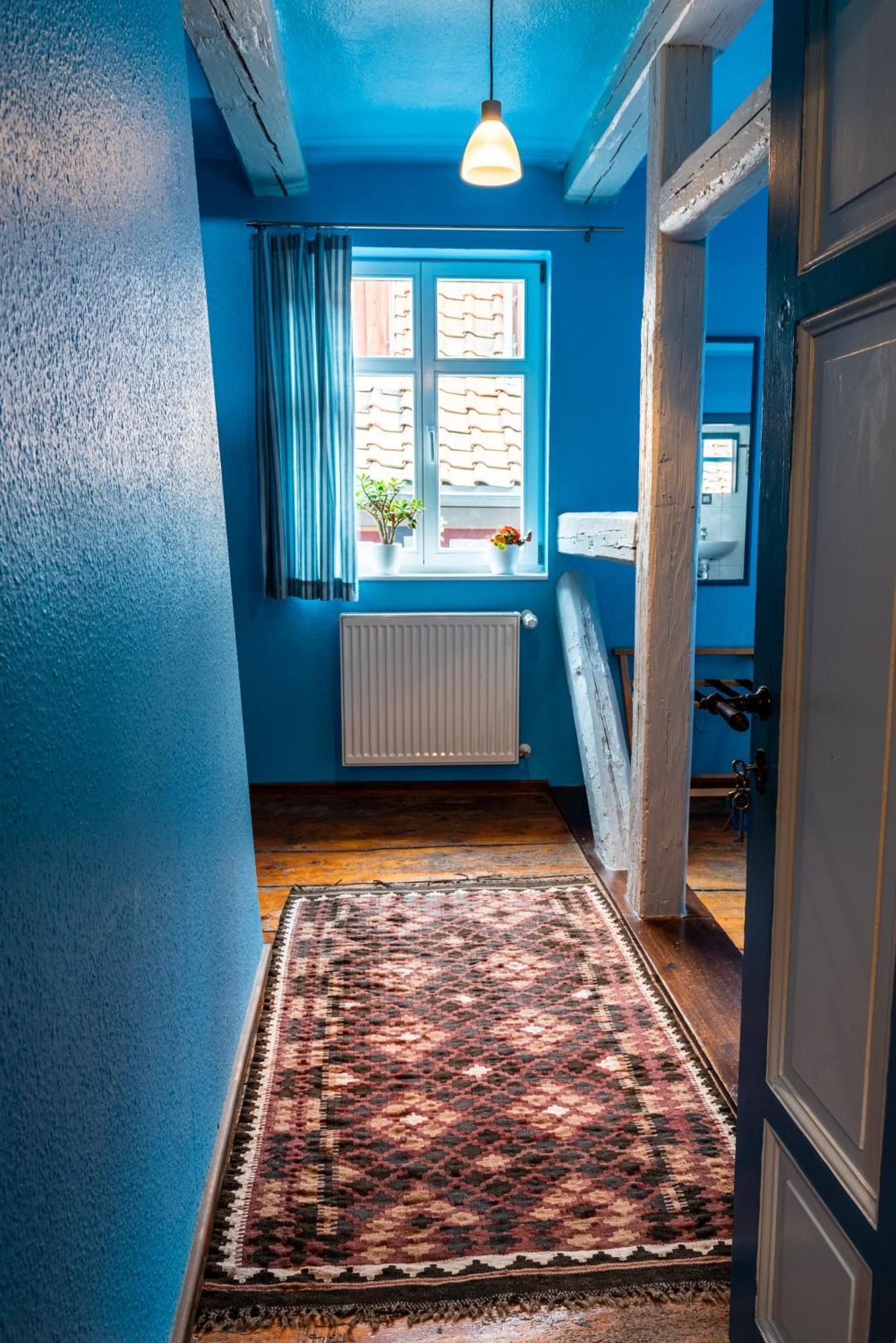 Fachwerkhotel - Ferienhaeuser Vorhof Zur Hoelle Quedlinburg Buitenkant foto