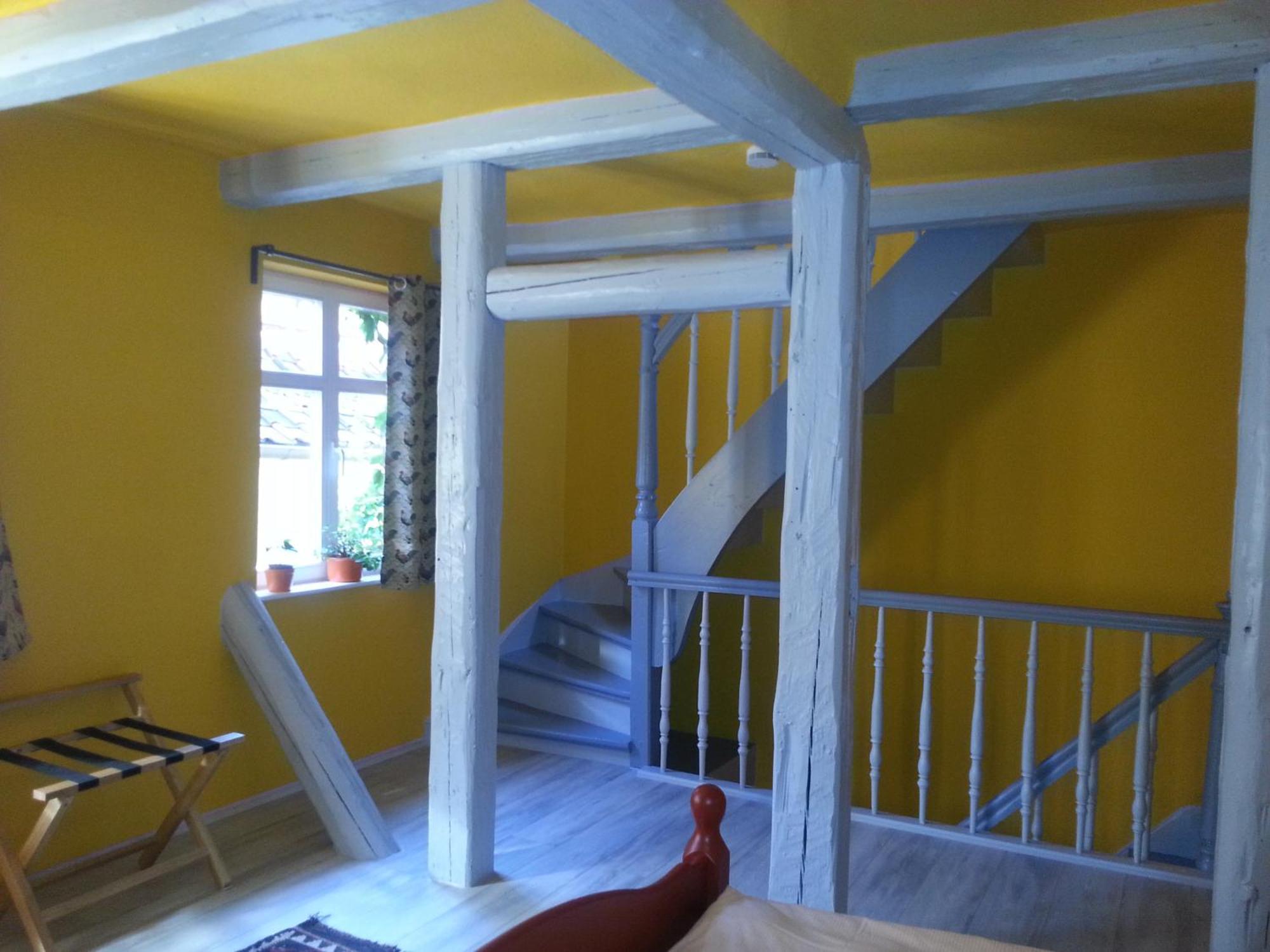 Fachwerkhotel - Ferienhaeuser Vorhof Zur Hoelle Quedlinburg Buitenkant foto